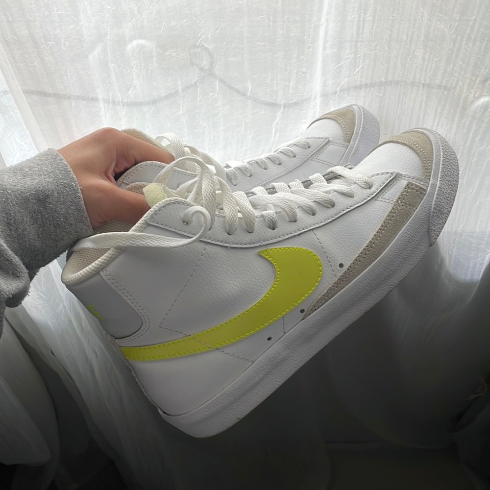 Nike Mid Blazer W8